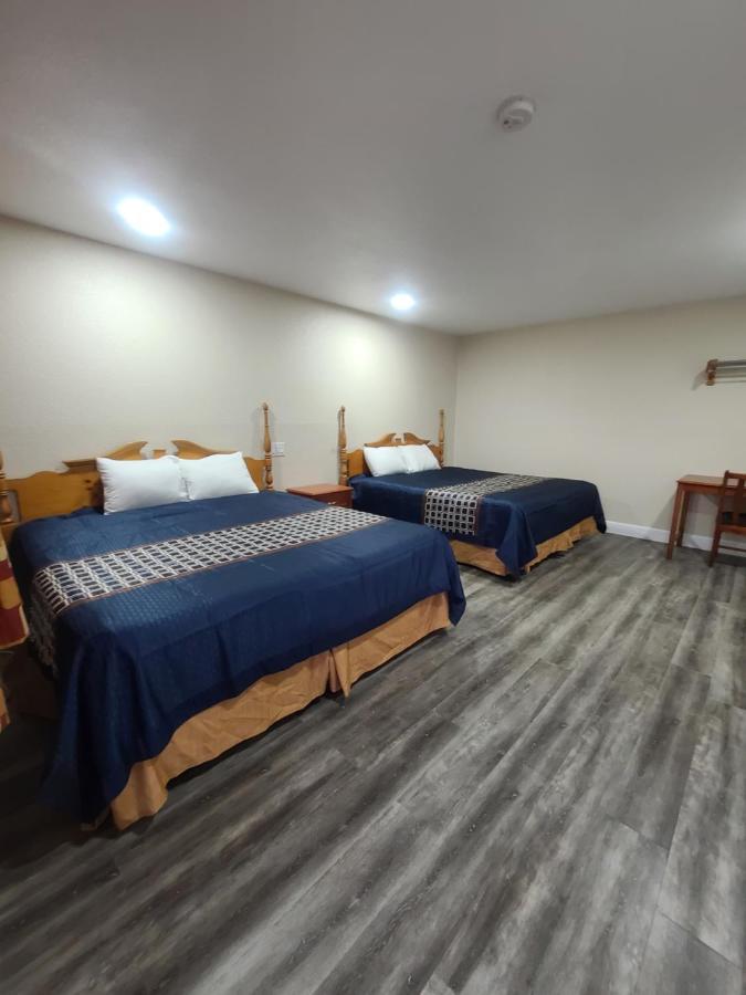 Majestic Inn & Suites Κλαμάθ Φολς Εξωτερικό φωτογραφία